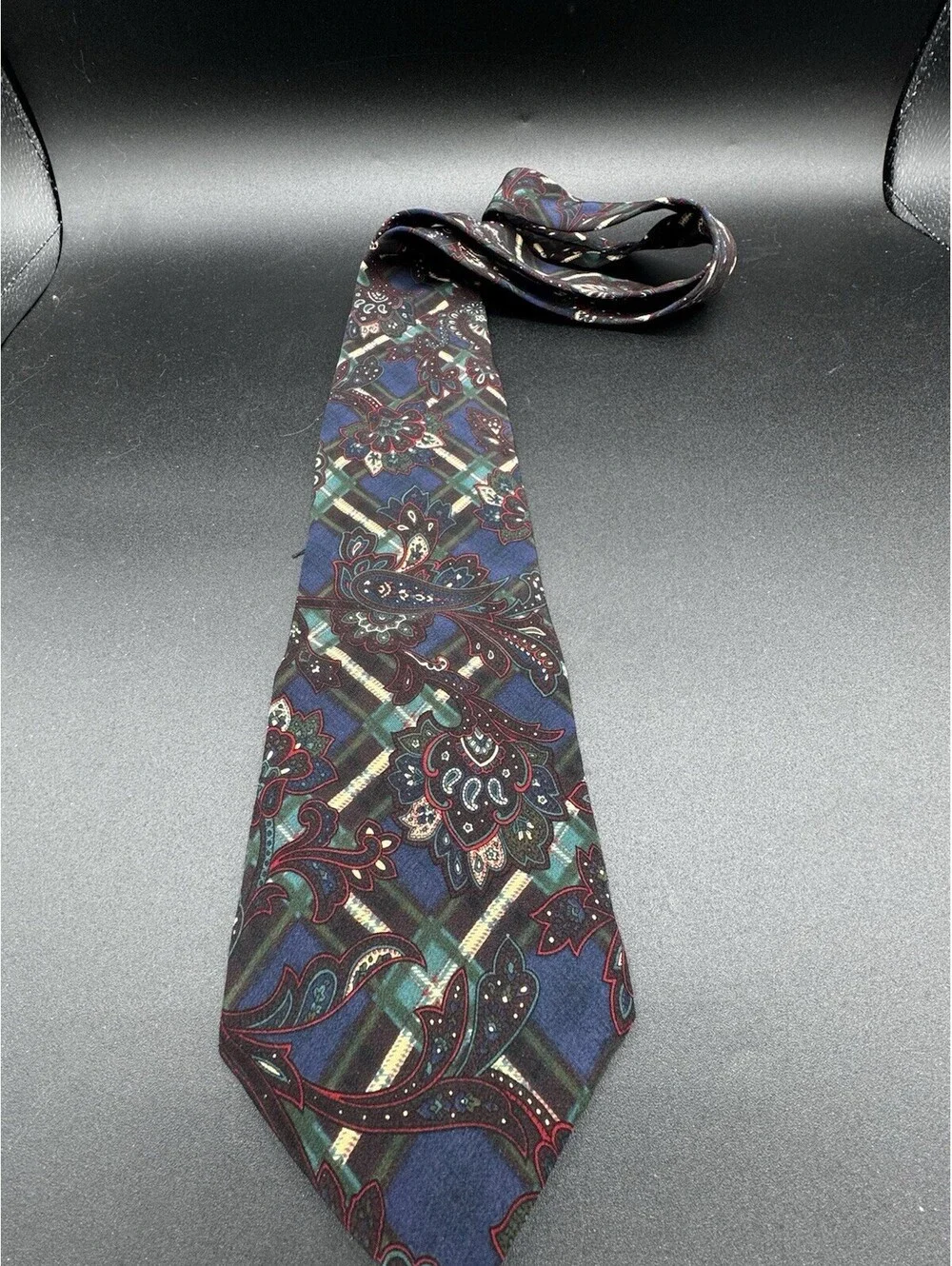 Vintage Bill Blass Silk Tie Navy Plaid Paisley 56” x 3.75” Classic